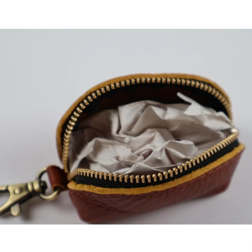 Leather Coin Pouch Keychain Brown Pebbled Leather Small Excellent